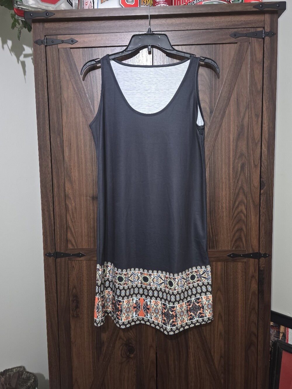 NWT Sleeveless Black Tank Dress with Floral Pattern EMERY ROSE Size Small